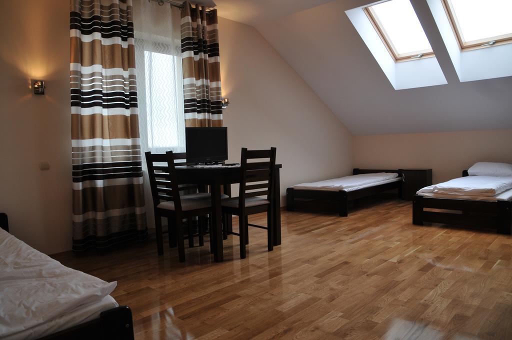 Noclegi Julia Stopnica PacanowMietel エクステリア 写真