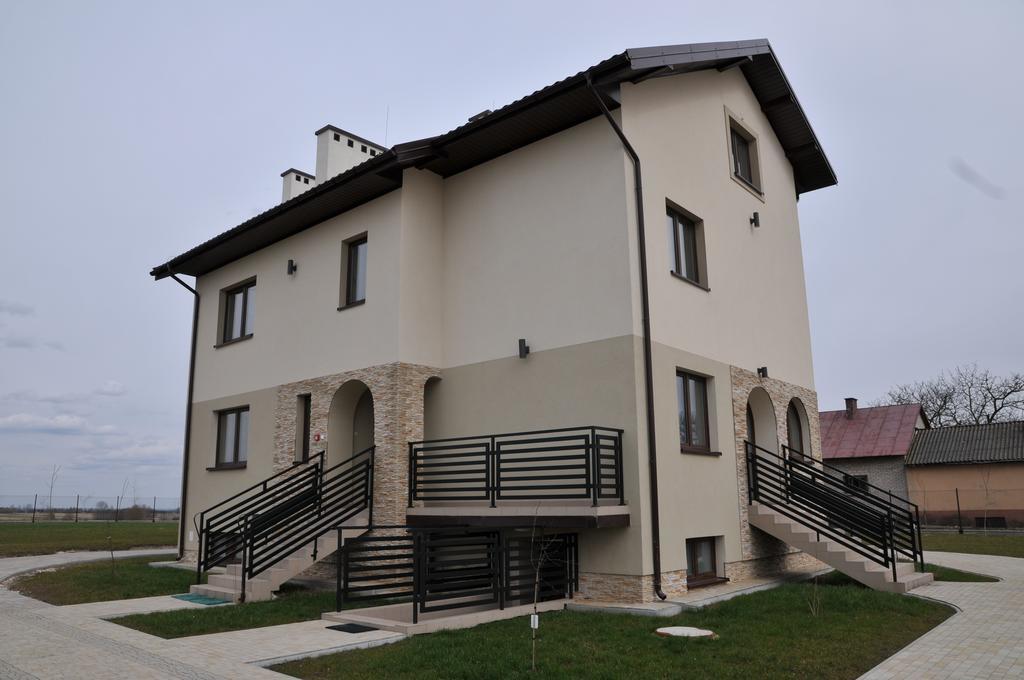 Noclegi Julia Stopnica PacanowMietel エクステリア 写真